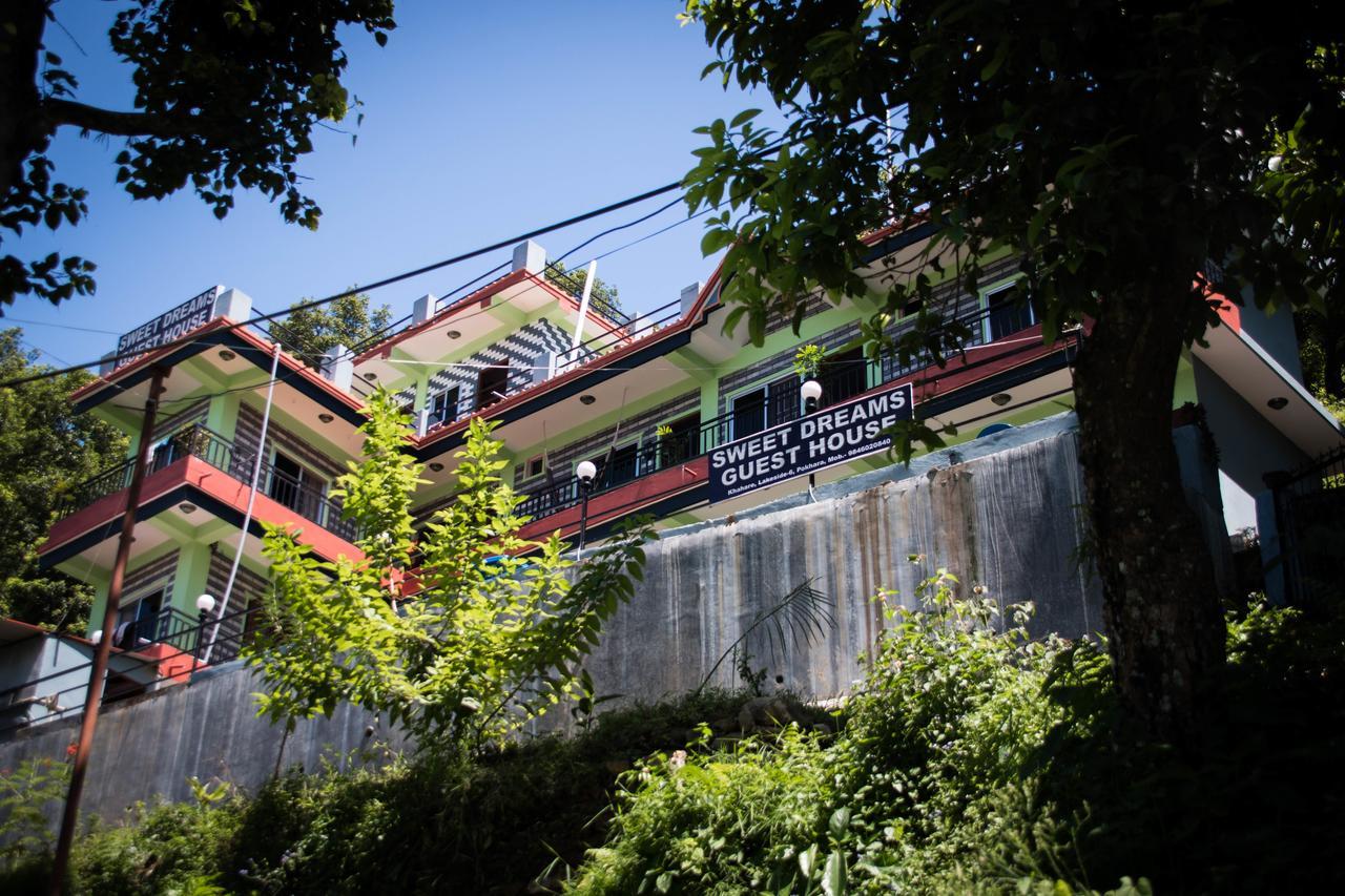 Sweet Dreams Hotel Pokhara Exteriör bild